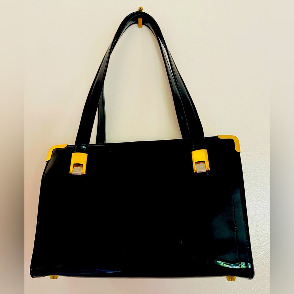 Vintage Black Koret Patent Leather Handbag With Attached Interior Coin Purse EUC - Picture 2 of 9